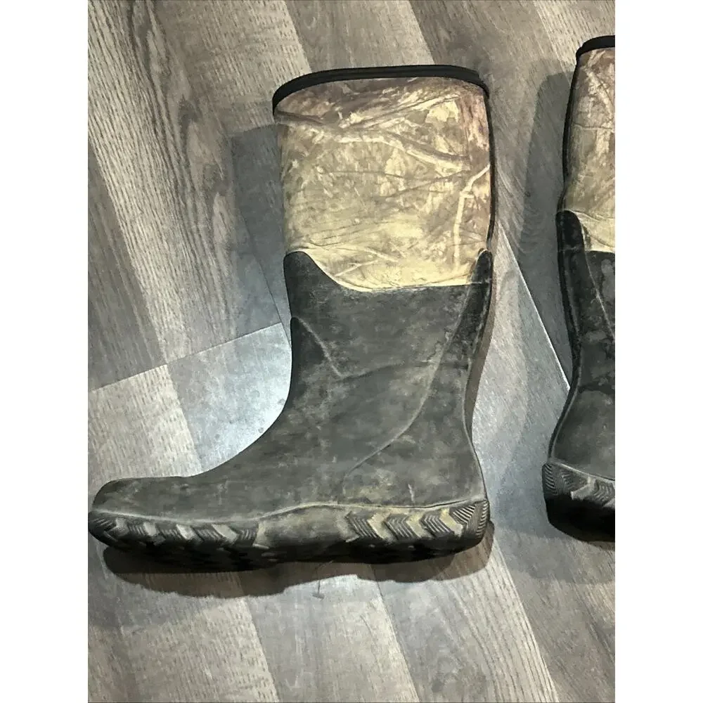 Habit Men's All-Weather Slip On Boots Size 11 Camo